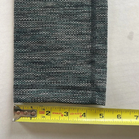 Wunder Under High Rise Crop Women size 4 - Picture 10 of 11